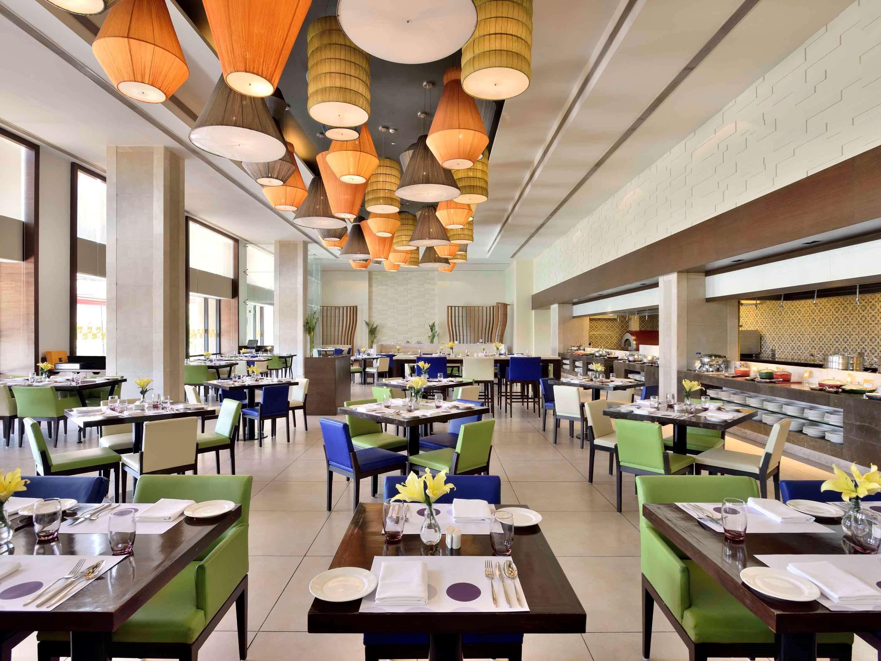 Novotel Imagicaa Кополи Екстериор снимка
