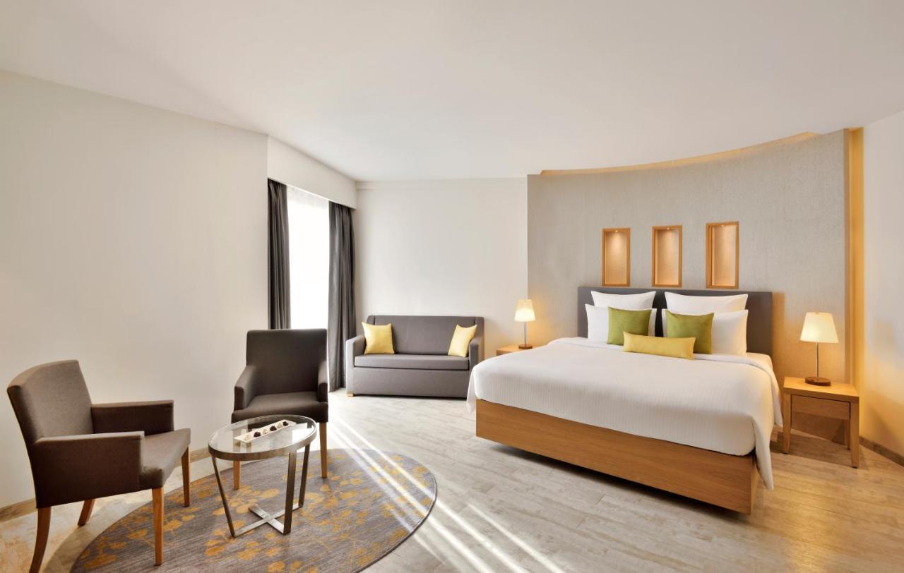 Novotel Imagicaa Кополи Екстериор снимка